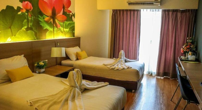 Dluxx Thammasat Hotel Pathumthani Kültér fotó